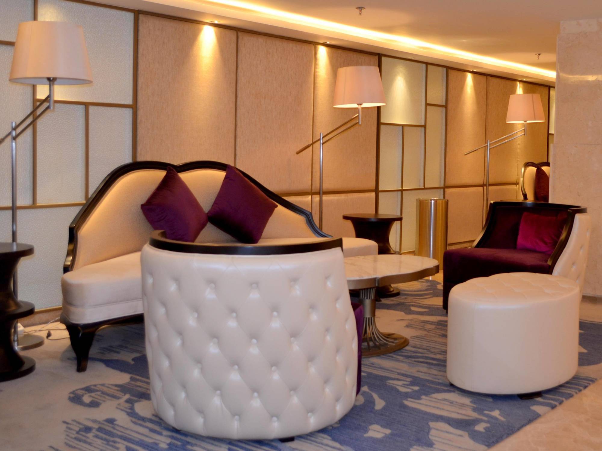 Louis Kienne Hotel Simpang Lima Семаранг Екстер'єр фото
